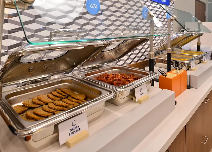 Holiday Inn Express & Suites - Florence - Cincinnati Airport By Ihg