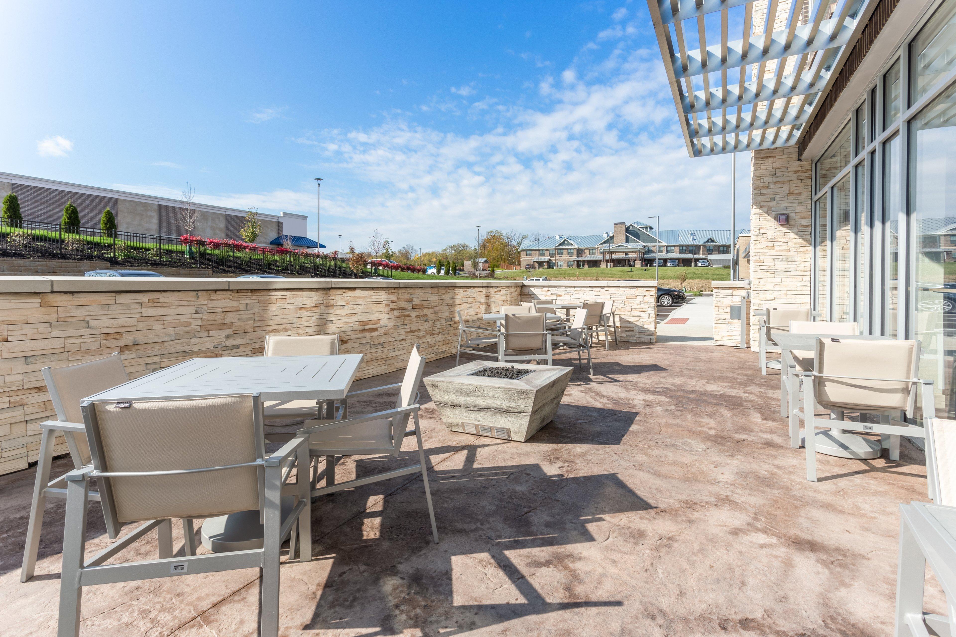 Express & - - Cincinnati Airport By Ihg Hotel 3*