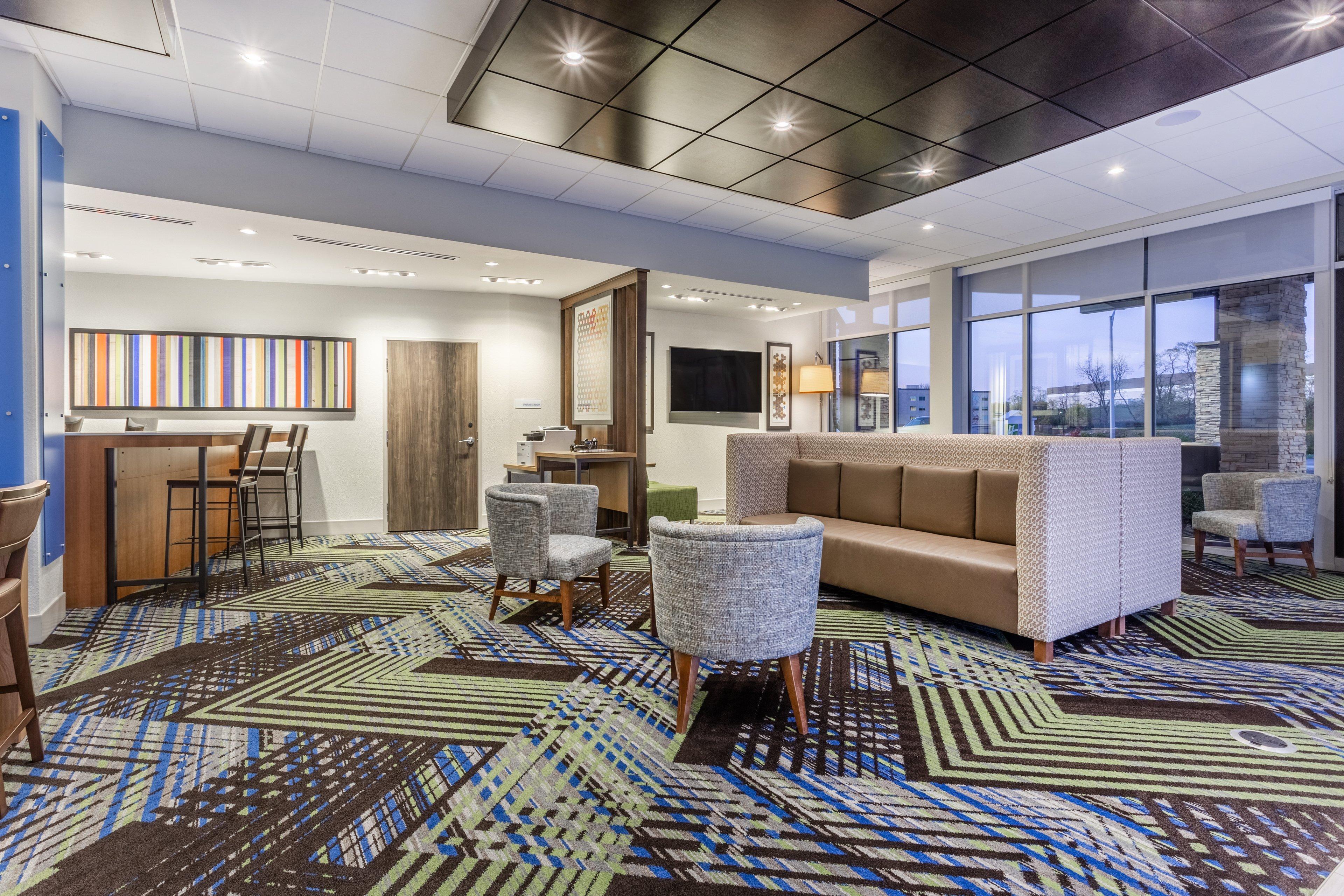 Hotel Express & - - Cincinnati Airport By Ihg