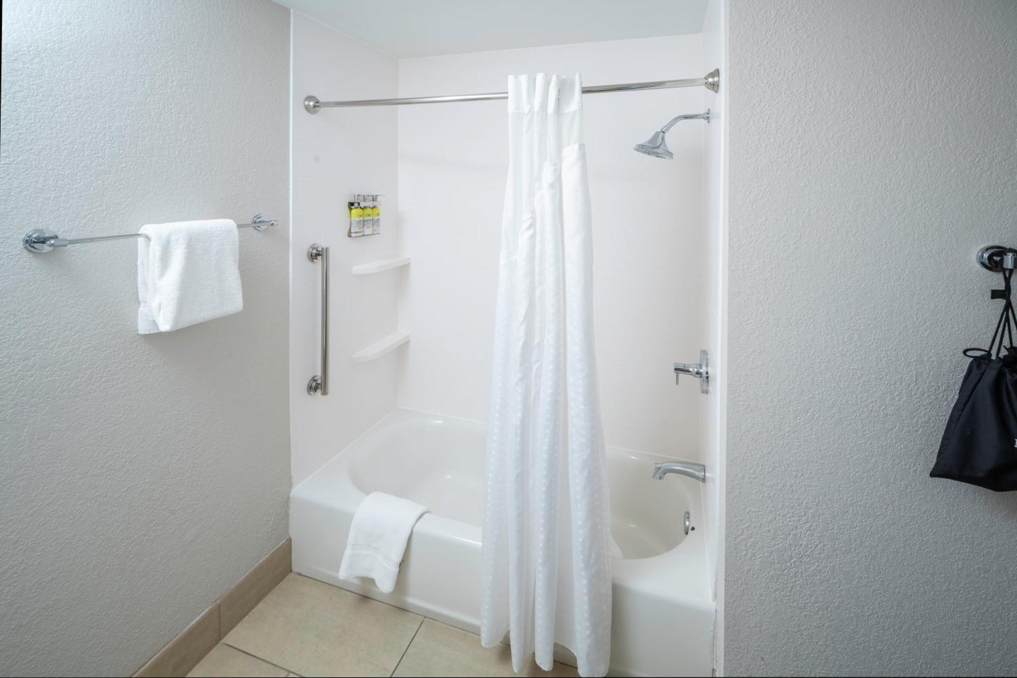 Hotel Express & - - Cincinnati Airport By Ihg 3*